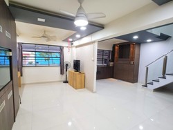 Blk 837 Yishun Street 81 (Yishun), HDB Executive #224315901